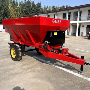 牵引式3方撒肥车